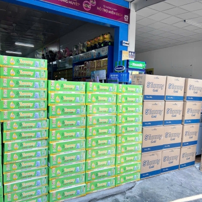 HÀNG LOẠT ĐƠN HÀNG LỚN ĐƯỢC PHÂN PHỐI TẠI ĐIỂM BÁN